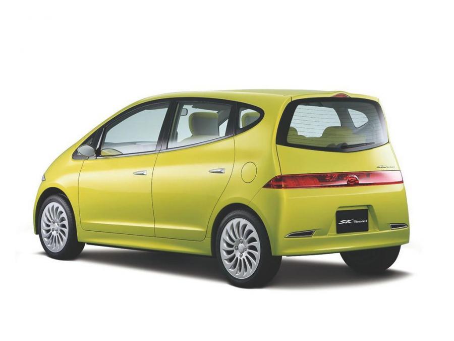  Daihatsu SK Tourer Concept 2005 года  (фото 2 из 2)